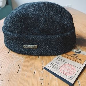 STERKOWSKI Docker Harris Tweed Beanie